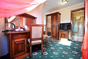 Hotel Eger & Park
