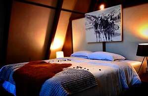 Chalet Bromo lounge & lodge