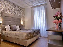 HELMIRAGE SUITE VIA DEL CORSO