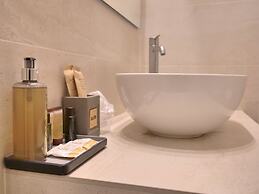 HELMIRAGE SUITE VIA DEL CORSO