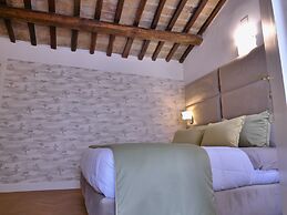 HELMIRAGE SUITE VIA DEL CORSO