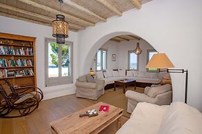 Villa Baroness in Mykonos Town