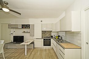 Le Mele 7 by Wonderful Italy