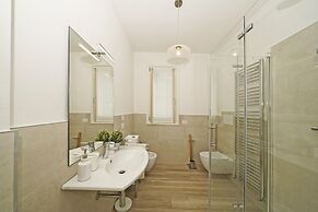 Le Mele 7 by Wonderful Italy