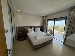 Casa Beach Hotel