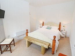 Pat's Cottage