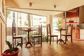 Vivaz Boutique Hotel