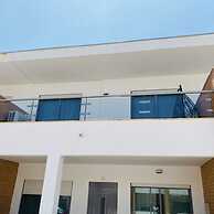 Beautiful 2-bed Villa in Albufeira