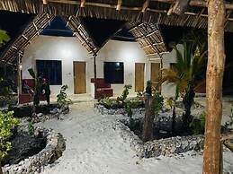MKEKA SPICE LODGE