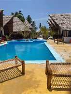 MKEKA SPICE LODGE