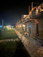 FNM LUXURY BUNGALOVS