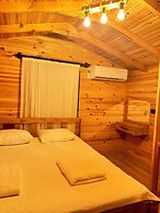 FNM LUXURY BUNGALOVS