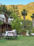 FNM LUXURY BUNGALOVS