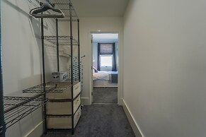 Captivating 1-bed Apartment, Merthyr Tydfil -