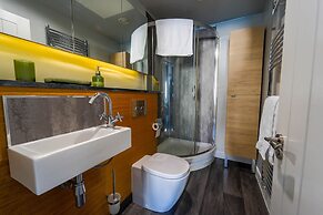 Captivating 1-bed Apartment, Merthyr Tydfil -