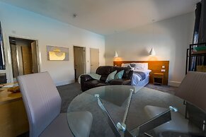 Captivating 1-bed Apartment, Merthyr Tydfil -