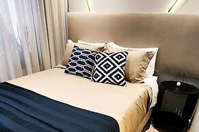 Luxury Home In Las Lomas