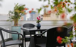 Le Petit Prince Hanoi Hotel & Rooftop Bar