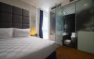 Le Petit Prince Hanoi Hotel & Rooftop Bar