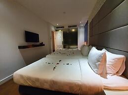 Le Petit Prince Hanoi Hotel & Rooftop Bar