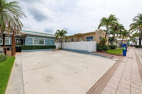 Tropic Isle Boutique Hotel