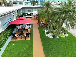 Tropic Isle Boutique Hotel