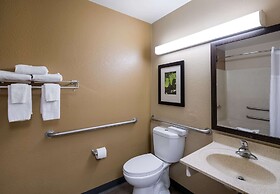 Mainstay Suites Knoxville - Cedar Bluff
