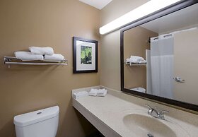 Mainstay Suites Knoxville - Cedar Bluff