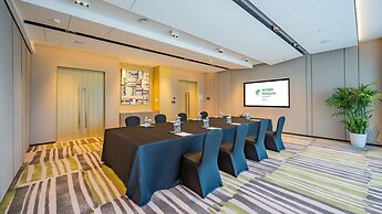 Holiday InnXian East by IHG