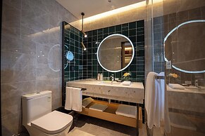 Holiday InnXian East by IHG