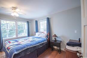 Mabel's Point - Brooklin