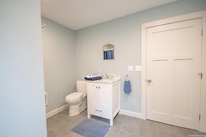 Mabel's Point - Brooklin