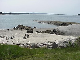 Geary House at Fifield Point