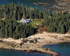 Geary House at Fifield Point