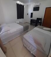 Central Palace Hotel