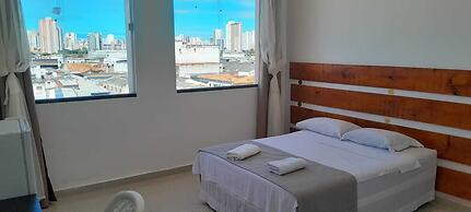 Central Palace Hotel