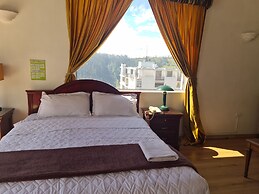 Hotel & Suites Gonsalez Suarez Quito