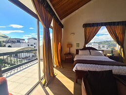 Hotel & Suites Gonsalez Suarez Quito