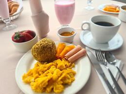 Hotel & Suites Gonsalez Suarez Quito