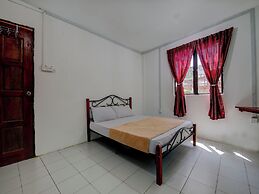 OYO HOME 90800 Rumah Pangi Homestay