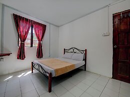 OYO HOME 90800 Rumah Pangi Homestay