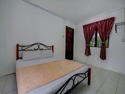 OYO HOME 90800 Rumah Pangi Homestay