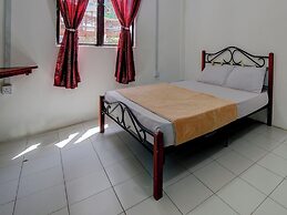 OYO HOME 90800 Rumah Pangi Homestay