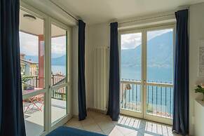 Blue Bliss Apartment