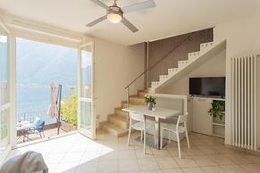 Blue Bliss Apartment