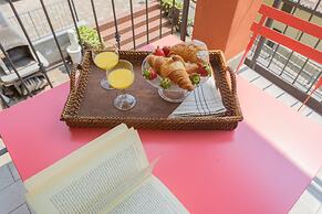 Blue Bliss Apartment