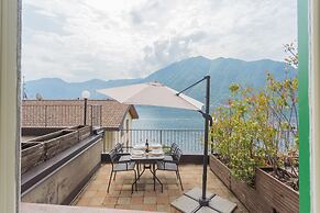 Blue Bliss Apartment