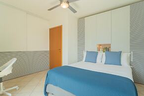 Blue Bliss Apartment