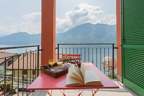 Blue Bliss Apartment