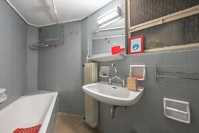 Glyfada Central in Glifada